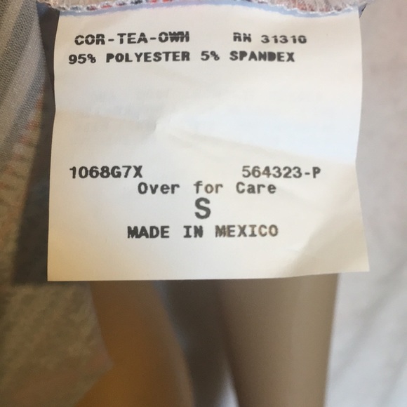 A. Byer Sleeveless Top - Picture 7 of 10